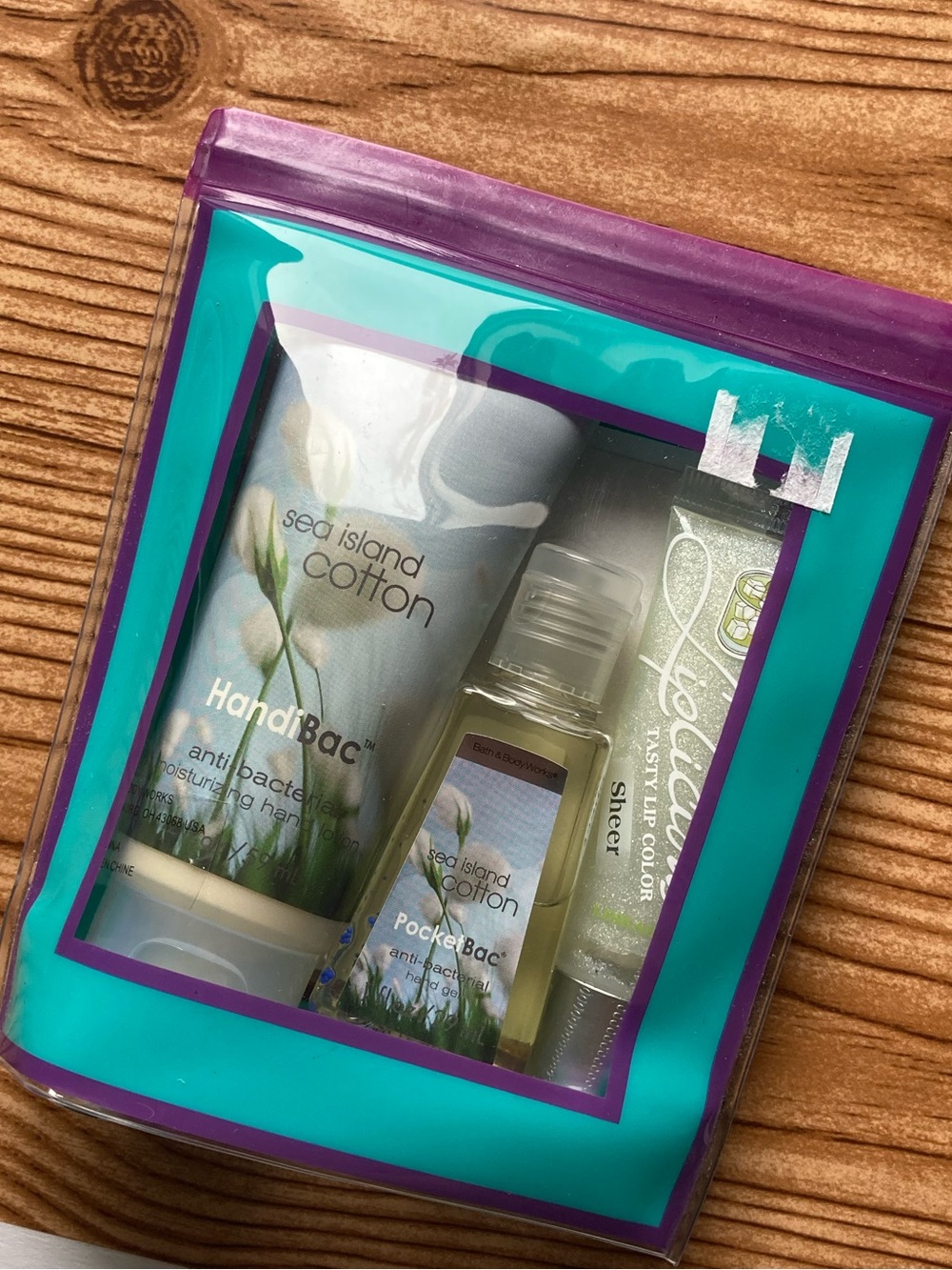 NWT Bath & Body Works Gift Set Sea Island Cotton Handibac PocketBac Liplicious